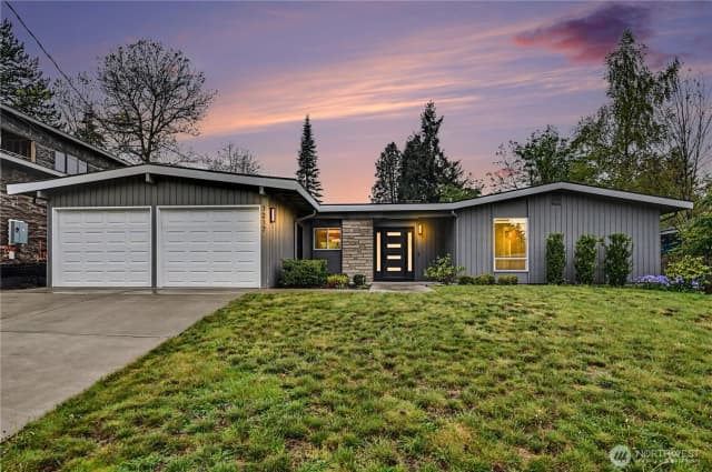Property photo for 1217 150th Avenue Se, Bellevue