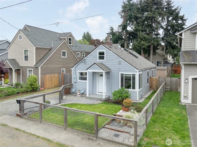 Property photo for 8521 S 117th Street, Seattle