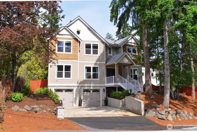 Property photo for 1808 104th Avenue Se, Bellevue