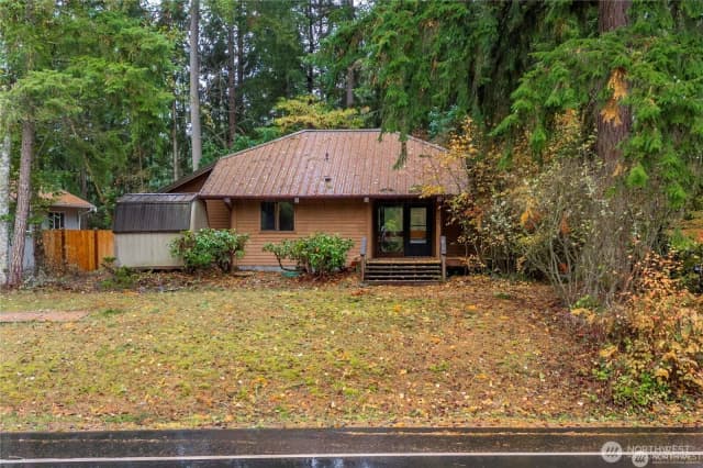 Property photo for 22145 N Clear Lake Boulevard Se, Yelm