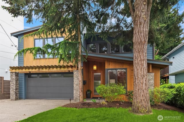 Property photo for 911 Nw 59th Street, Seattle