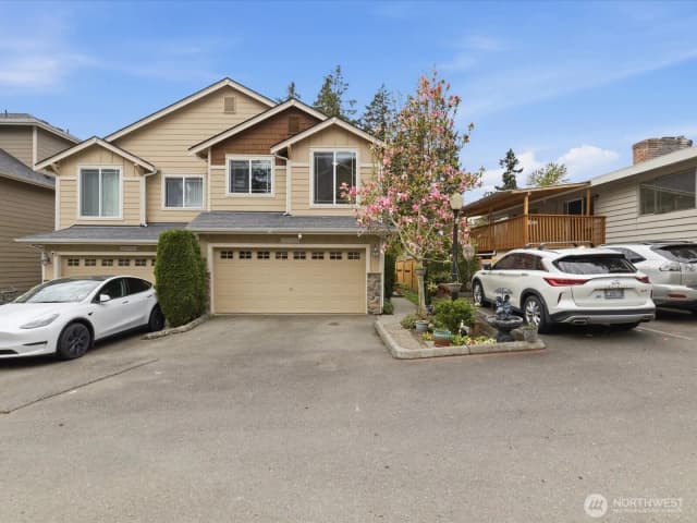 Property photo for 20414 26th Avenue W #l2, Lynnwood
