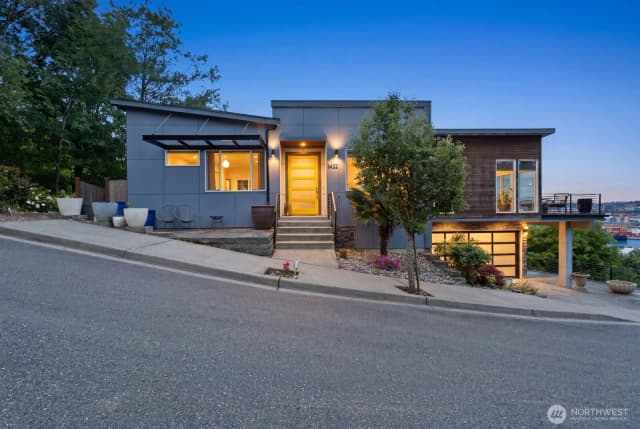 Property photo for 1422 Browns Point Boulevard, Tacoma