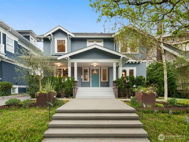 Property photo for 1909 4th Avenue N, Seattle