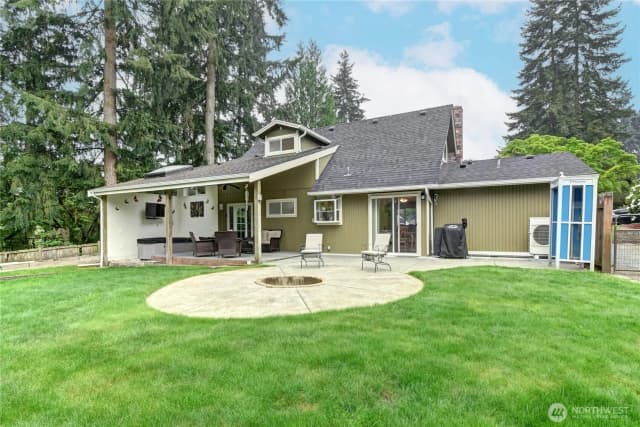 Property photo for 23717 49th Drive Se, Woodinville