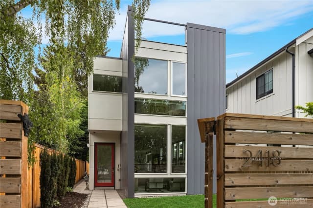 Property photo for 2418 6th Avenue W, Seattle