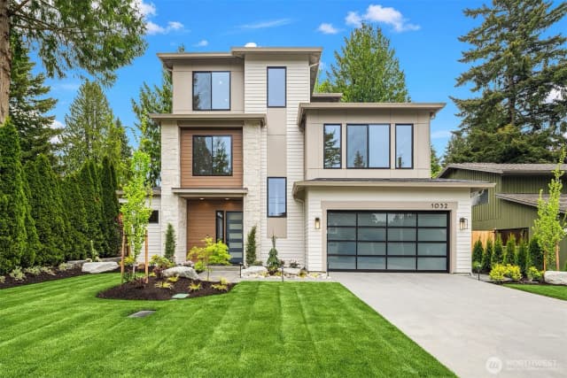 Property photo for 1032 107th Avenue Se, Bellevue