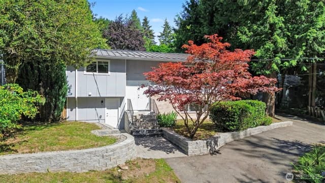 Property photo for 11040 40th Avenue Ne, Seattle