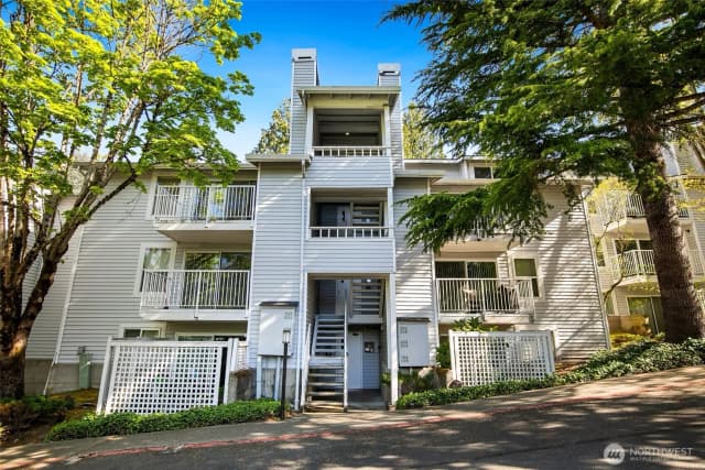 Property photo for 4106 Factoria Boulevard Se #205, Bellevue