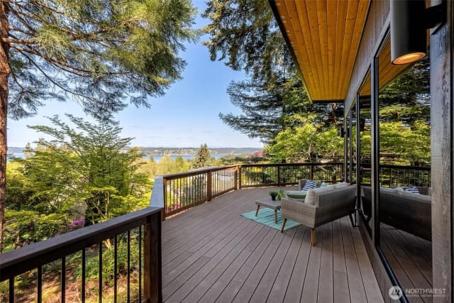 Property photo for 8005 21st Avenue W, University Place