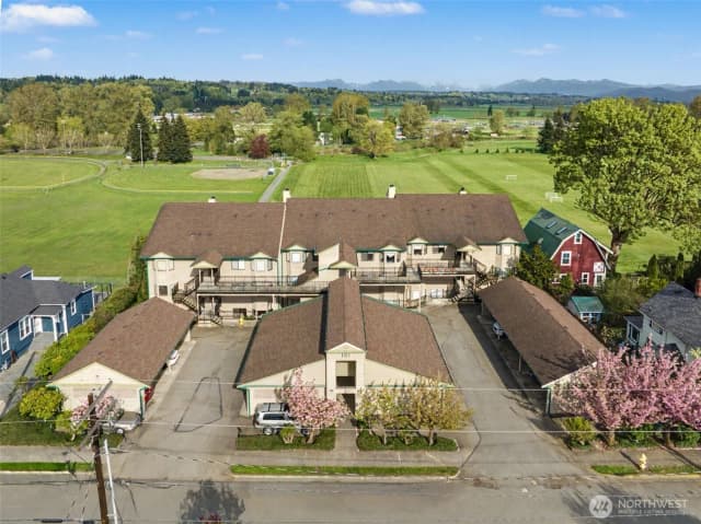 Property photo for 101 Pine Avenue #303, Snohomish