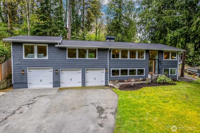 Property photo for 20231 37th Avenue Ne, Lake Forest Park