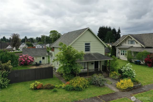 Property photo for 612 W Cherry Street, Centralia