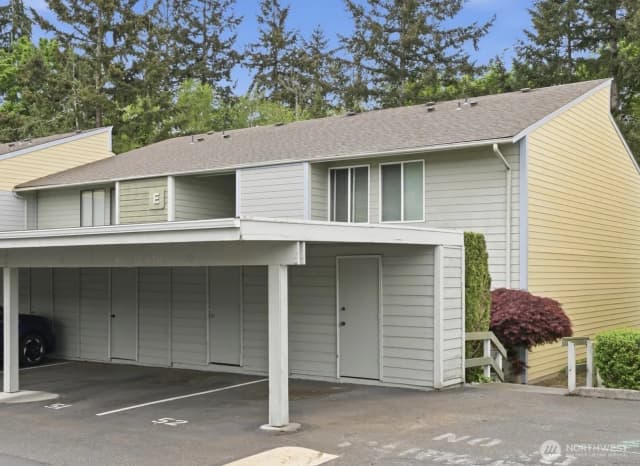 Property photo for 14401 Se Petrovitsky Road #e101, Renton
