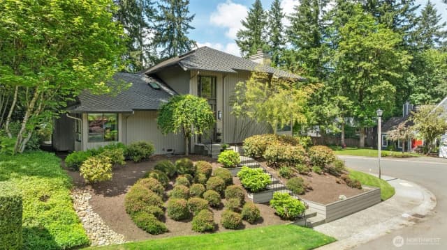 Property photo for 22329 Ne 28th Street, Sammamish