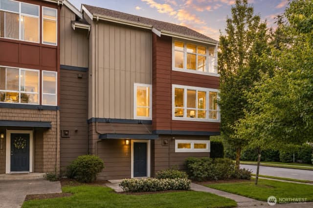 Property photo for 1716 24th Avenue Ne, Issaquah