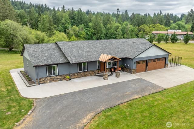 Property photo for 300 Cole Road, Kelso
