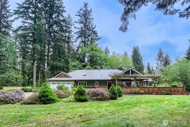 Property photo for 18314 320th Avenue Ne, Duvall