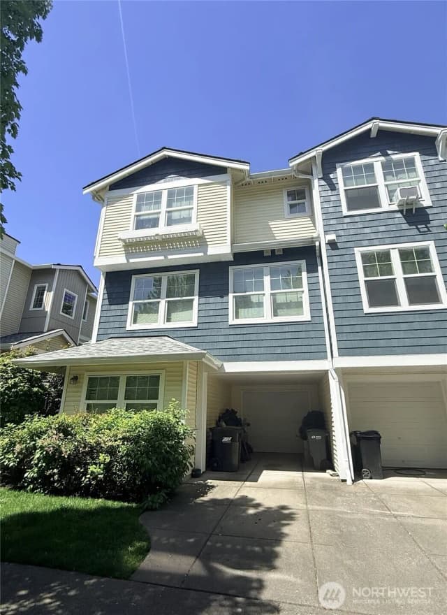 Property photo for 6825 Holly Park Drive S, Seattle