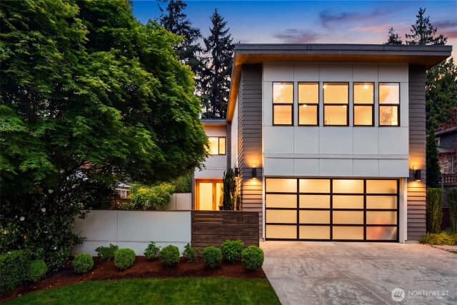 Property photo for 4412 94th Avenue Ne, Yarrow Point