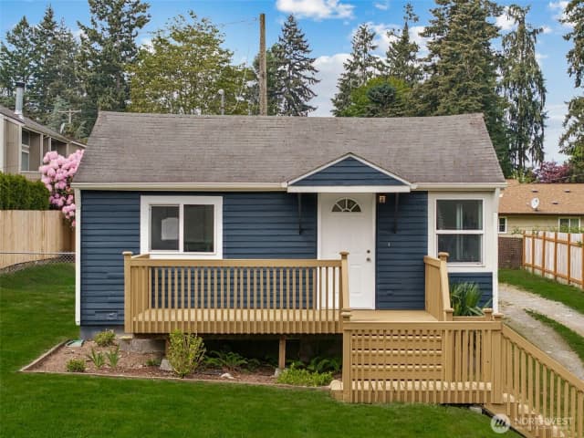 Property photo for 3142 Glendale Drive W, University Place
