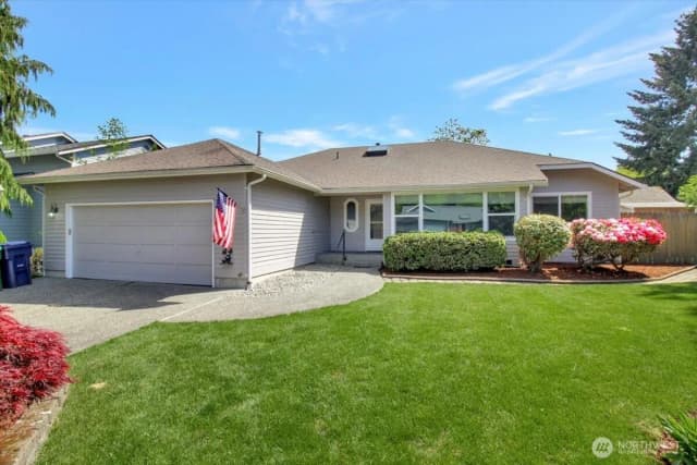 Property photo for 2928 209th Place Sw, Lynnwood