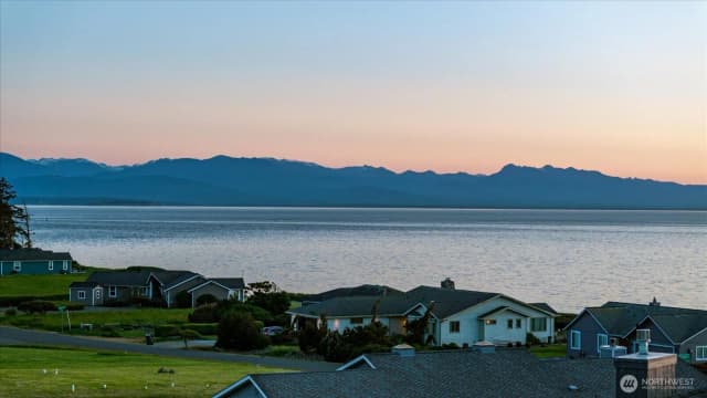 Property photo for 724 Hacienda Dr, Coupeville