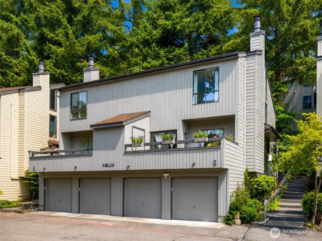 Property photo for 10840 Ne 35th Place #2, Bellevue