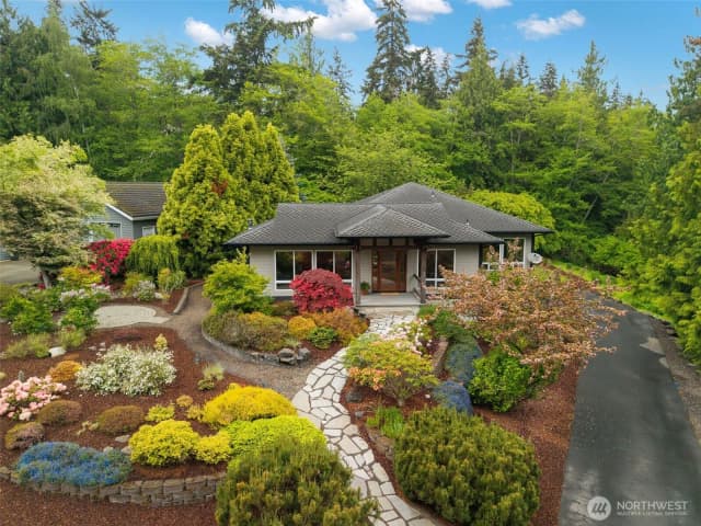 Property photo for 382 Windship Drive, Port Townsend