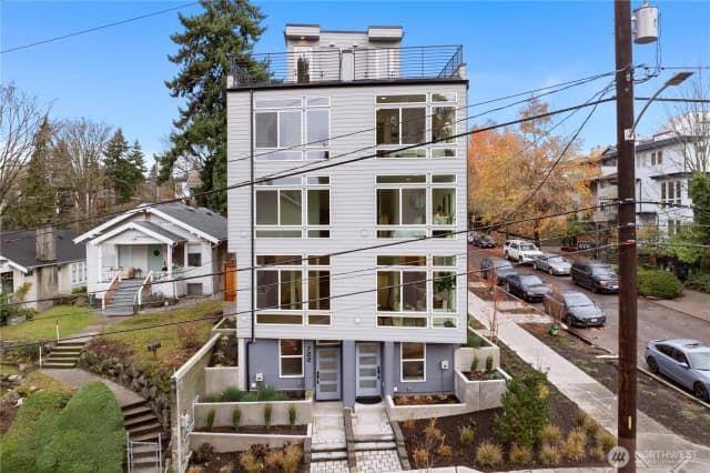 Property photo for 724 N 36th Street, Seattle