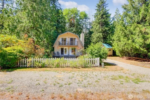 Property photo for 64455 Ne 180th Street, Baring