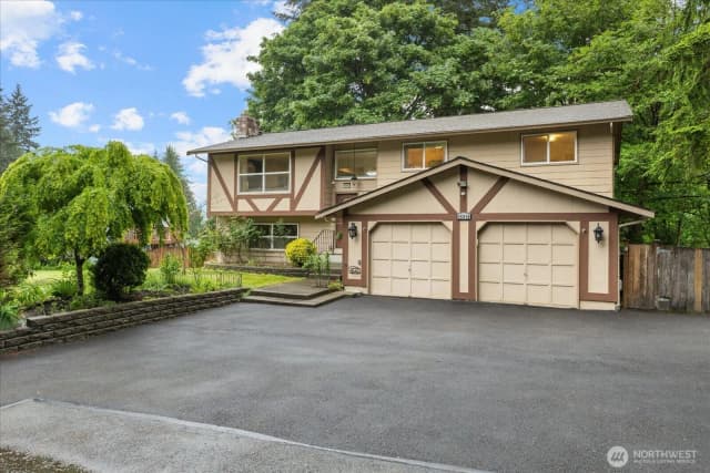 Property photo for 15912 174th Avenue Ne, Woodinville