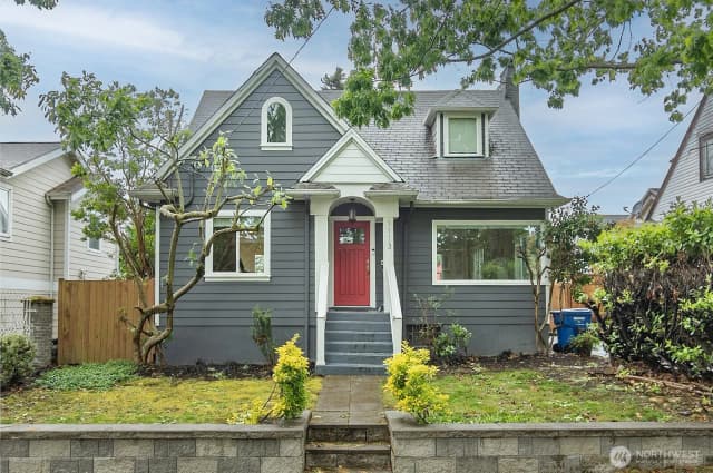 Property photo for 1113 26th Avenue S, Seattle