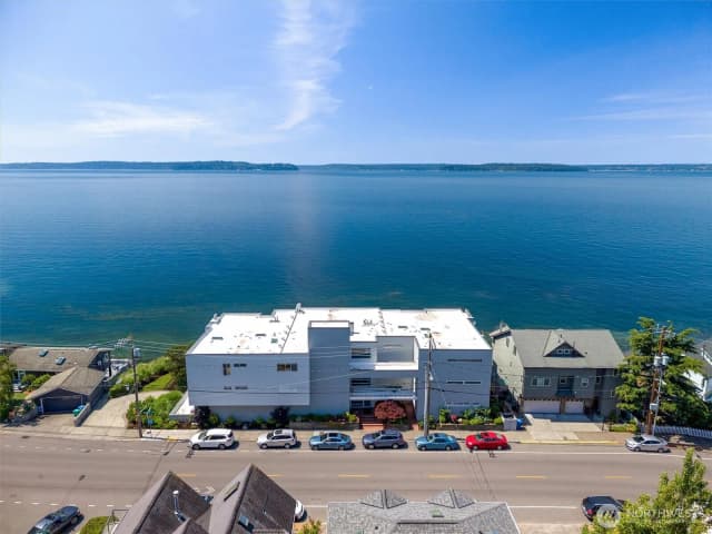 Property photo for 4163 Beach Drive Sw #102, Seattle