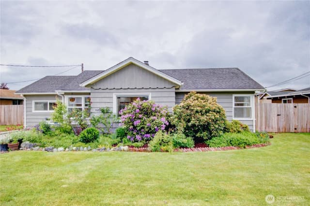 Property photo for 1232 S 18th Street, Mount Vernon