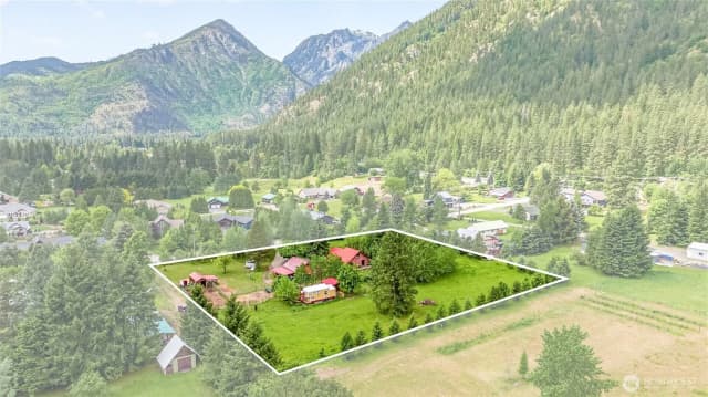 Property photo for 12786 Shore Street, Leavenworth