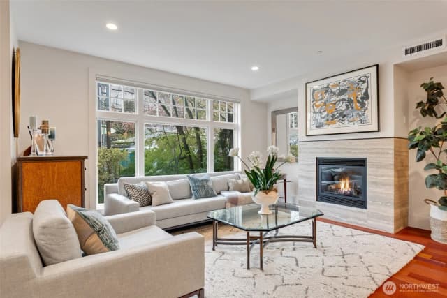 Property photo for 1 Ward Street #c, Seattle