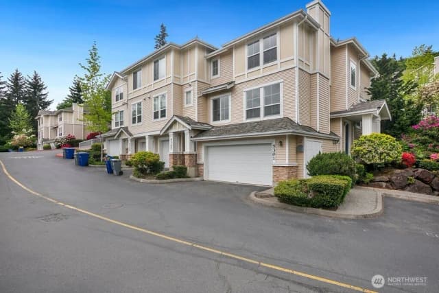 Property photo for 5301 164th Avenue Se, Bellevue