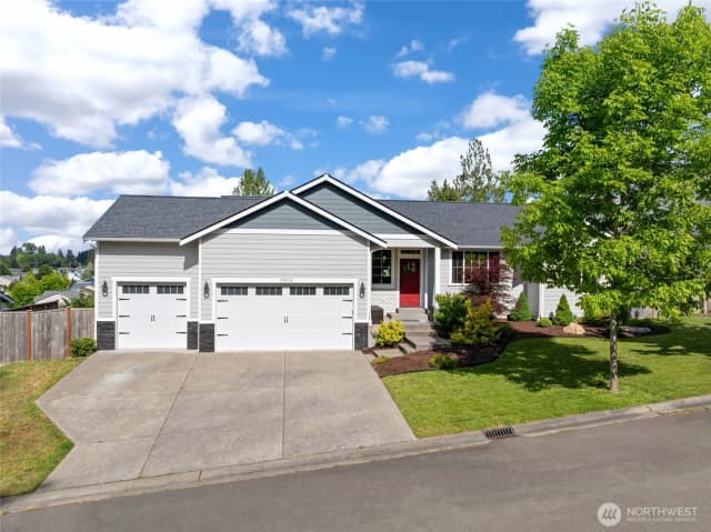Property photo for 10612 Palisades Street Se, Yelm
