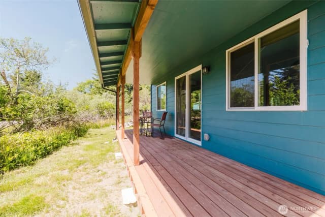 Property photo for 814 Shark Court Sw, Ocean Shores