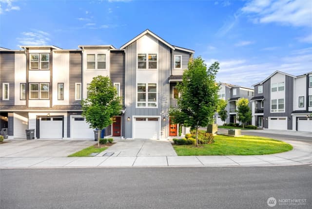 Property photo for 13717 Admiralty Way #h7, Lynnwood