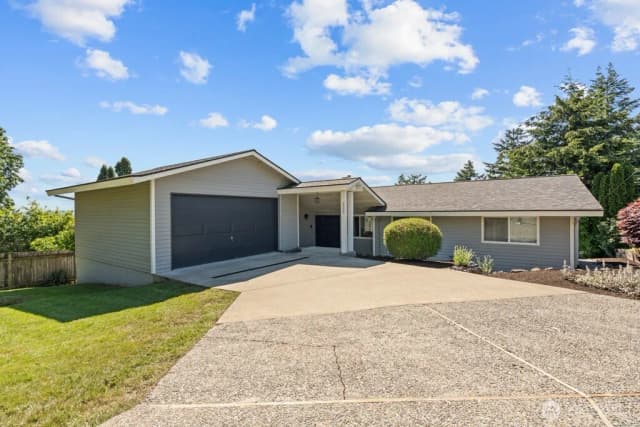 Property photo for 2323 Talbot Road S, Renton