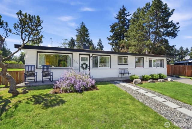 Property photo for 1615 N 196th Place, Shoreline