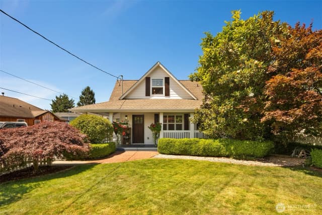 Property photo for 1750 Pioneer Street, Enumclaw