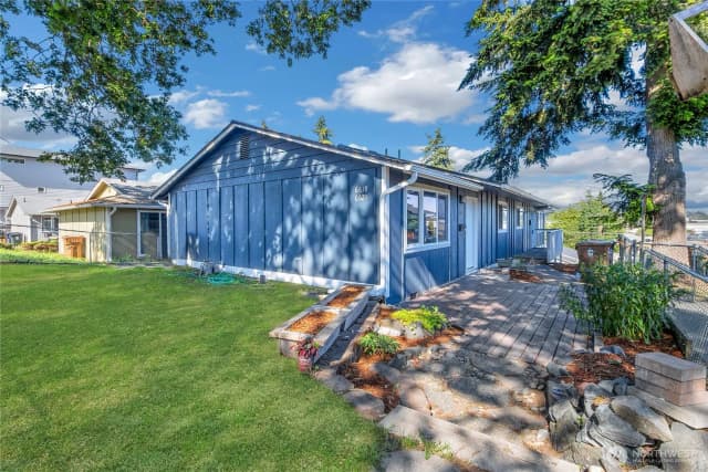 Property photo for 6619 -6621 S Monroe Street, Tacoma