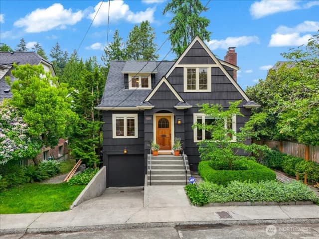 Property photo for 1955 21st Avenue E, Seattle