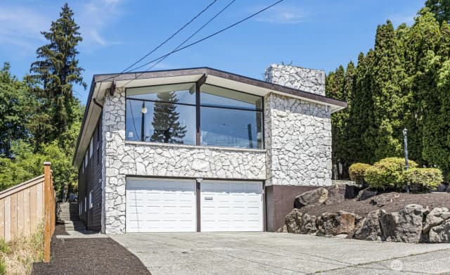 Property photo for 5210 S Kenyon Street, Seattle
