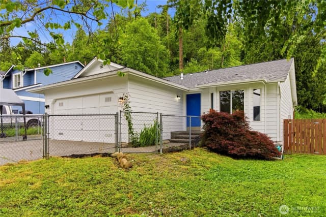 Property photo for 902 Fir Avenue, Sultan