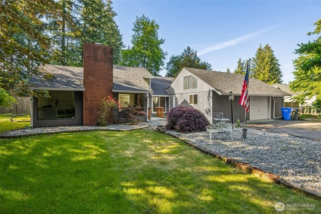 Property photo for 6425 Nyanza Park Drive Sw, Lakewood