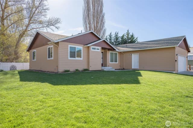 Property photo for 224 Vine Street, Cashmere